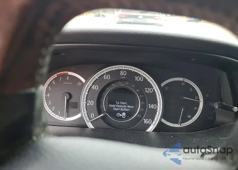 2013 Honda Accord Touring z USA, uszkodzony, nr VIN 1HGCR3F92DA037675